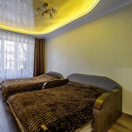 Kyivska Apartment *